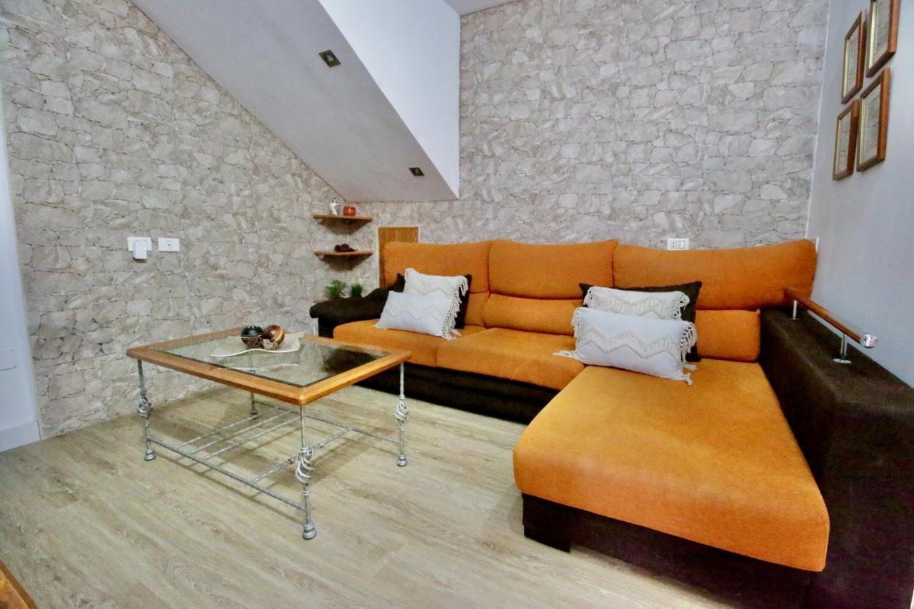 Ohana Atico Avenida Chayofita 로스크리스티아노스 외부 사진